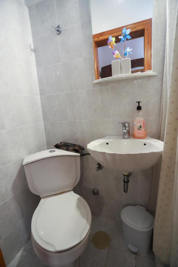 Family House At Corfu Town Apartment Bagian luar foto