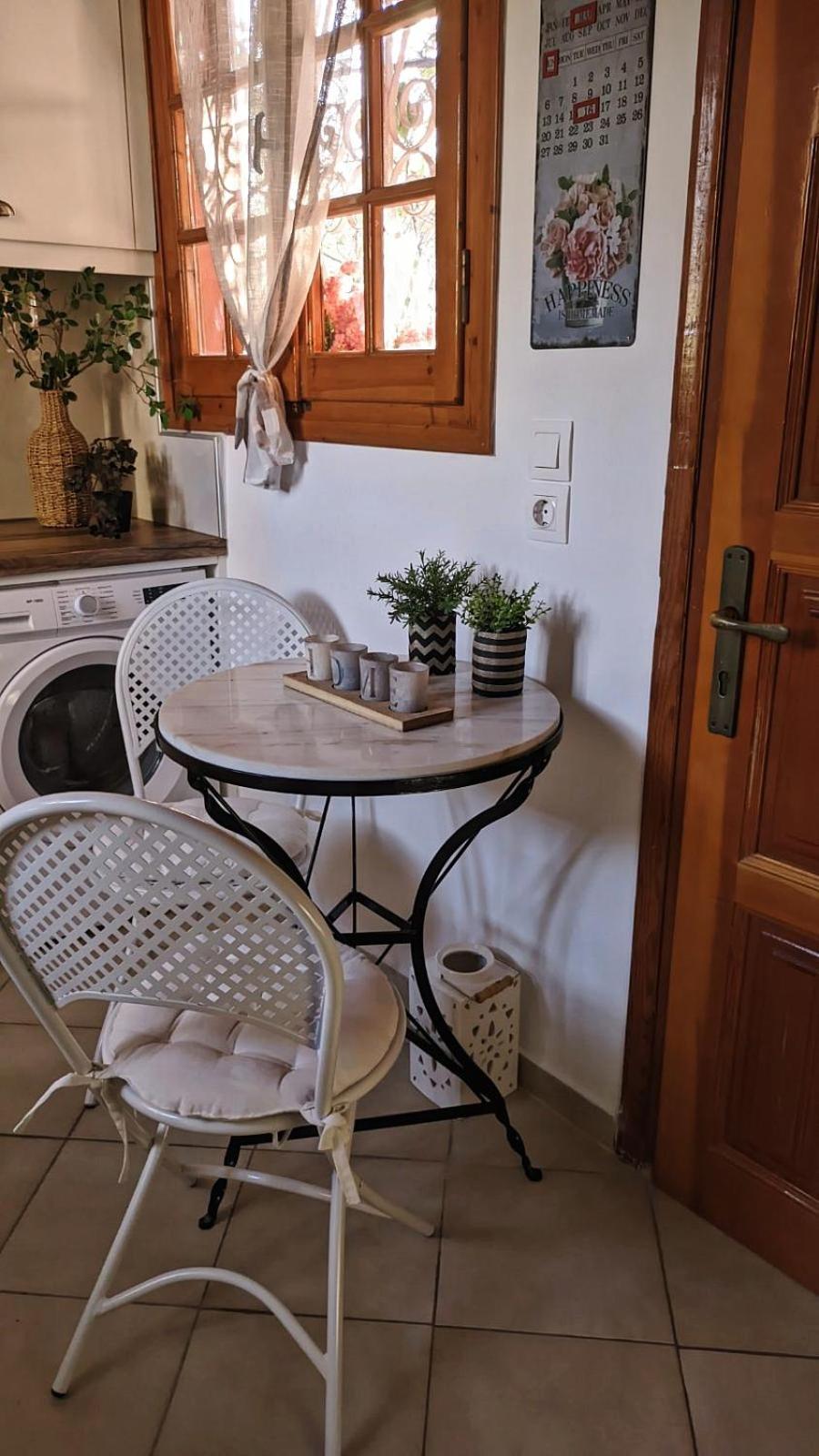 Family House At Corfu Town Apartment Bagian luar foto